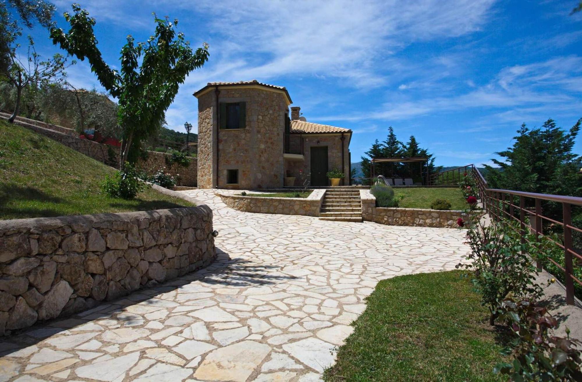 Asplathia Lefkada Spanokhorion