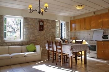 Asplathia Lefkada